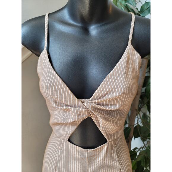 The Room Jumpsuit Women Medium Beige White Striped Cutout Wide Leg Sleeveless - Picture 7 of 12